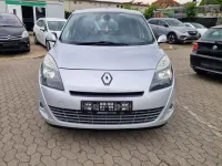 Gebraucht Renault Grand Scénic III 110 PS (80 kW) 2011 Silber Van / Kleinbus