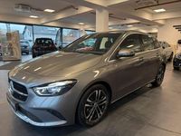 Gebraucht Mercedes B180 Advanced 136 PS (100 kW) 2025 Grau Van / Kleinbus