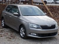 Gebraucht Skoda Fabia Ambition 60 PS (44 kW) 2015 Grau Limousine