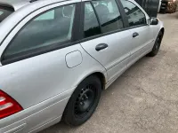 Gebraucht Mercedes C180 143 PS (105 kW) 2005 Silber Kombi