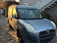 Gebraucht Fiat Doblò 90 PS (66 kW) 2011 Grau Van / Kleinbus