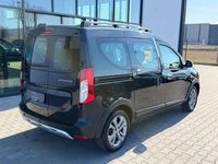 Gebraucht Dacia Dokker Stepway 116 PS (85 kW) 2016 Schwarz Van / Kleinbus