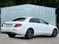 Gebraucht Mercedes E200 184 PS (135 kW) 2018 Weiß Limousine