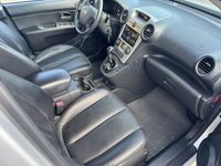 Gebraucht Kia Carens EX 144 PS (105 kW) 2009 Silber Van / Kleinbus