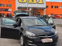 Gebraucht Opel Astra 140 PS (102 kW) 2015 Schwarz Kombi