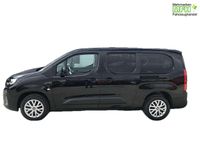 Neu Fiat Doblò Tech 102 PS (75 kW) 2026 550 grün metallic Van / Kleinbus
