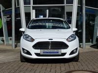 Gebraucht Ford Fiesta Titanium 101 PS (74 kW) 2017 Weiß Limousine