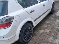 Gebraucht Opel Astra Edition 90 PS (66 kW) 2009 Weiß Kleinwagen