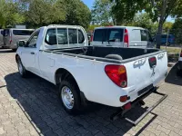 Gebraucht Mitsubishi L200 136 PS (100 kW) 2010 Weiß Pickup