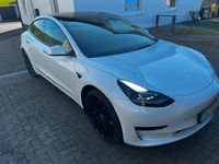 Gebraucht Tesla Model 3 Standard Range 208 kW (283 PS) 2023 Weiß Limousine