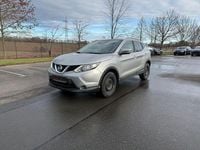 Gebraucht Nissan Qashqai 360º 163 PS (119 kW) 2015 Silver (m) SUV