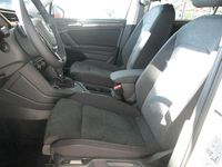 Gebraucht VW Tiguan Allspace Comfortline 150 PS (110 kW) 2019 Weiß SUV