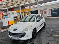 Gebraucht Peugeot 206+ 60 PS (44 kW) 2011 Weiß Kleinwagen