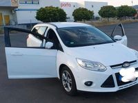 Gebraucht Ford Focus 115 PS (84 kW) 2014 Weiß Kombi