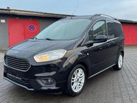 Gebraucht Ford Tourneo Courier Titanium 101 PS (74 kW) 2019 Schwarz Van / Kleinbus