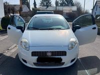 Gebraucht Fiat Grande Punto 65 PS (47 kW) 2009 Weiß Kleinwagen
