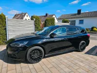 Gebraucht Ford Focus ST-Line 182 PS (133 kW) 2019 Schwarz Kombi