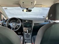 Gebraucht VW Golf VII 150 PS (110 kW) 2018 Grau Kombi