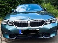 Gebraucht BMW 320 Sport Line 190 PS (139 kW) 2020 Grün Kombi