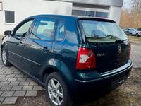 Gebraucht VW Polo 75 PS (55 kW) 2003 Grün Kleinwagen
