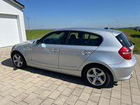 Second-hand BMW 118 143 CP (105 kW) 2008 Argintiu Hatchback