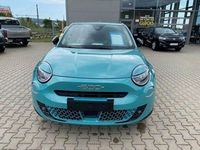 Gebraucht Fiat 600E La Prima 114 kW (156 PS) 2025 Acqua blau Kleinwagen