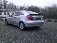 Gebraucht Mercedes C200 163 PS (119 kW) 2001 Silber metallic Coupé
