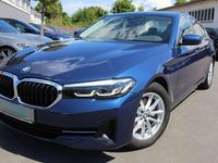 Gebraucht BMW 520 190 PS (139 kW) 2023 Phytonicblau metallic Limousine