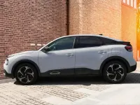 Gebraucht Citroën C4 PureTech 131 PS (96 kW) 2024 Lackierung okenitweiss/typ au SUV