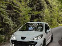 Gebraucht Peugeot 207 150 PS (110 kW) 2008 Limousine