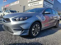 Neu Kia Ceed Sportswagon 140 PS (102 kW) 2026 Lunarsilber Kombi