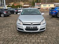 Gebraucht Opel Astra 116 PS (85 kW) 2005 Silber Limousine