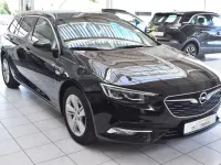 Gebraucht Opel Insignia 165 PS (121 kW) 2018 Onyx schwarz met. Kombi