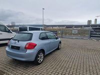 Gebraucht Toyota Auris Team 126 PS (92 kW) 2009 Blau Kleinwagen