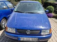 Second-hand VW Polo 50 CP (36 kW) 1999 Albastru Hatchback