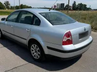 Gebraucht VW Passat 102 PS (75 kW) 2001 Silber Limousine