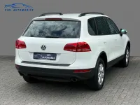 Gebraucht VW Touareg 239 PS (175 kW) 2011 Weiß SUV