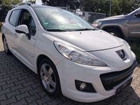Gebraucht Peugeot 207 Premium 120 PS (88 kW) 2011 Lack weiss banquise Kombi