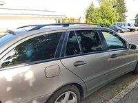 Gebraucht Mercedes C220 Classic 150 PS (110 kW) 2006 Silber Kombi