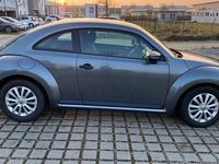Gebraucht VW Beetle 105 PS (77 kW) 2016 Grau Kleinwagen