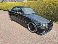 Gebraucht BMW 328 Cabriolet 193 PS (141 kW) 1997 Schwarz Cabrio