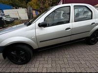 Gebraucht Dacia Logan 87 PS (63 kW) 2005 Gold Limousine