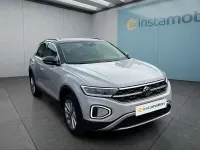 Gebraucht VW T-Roc 110 PS (80 kW) 2023 Grau SUV