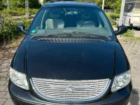 Używany Chrysler Voyager 174 KM (127 kW) 2002 Czarny Minivan