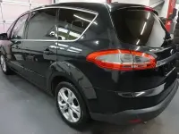 Gebraucht Ford S-MAX Titanium 140 PS (102 kW) 2014 Schwarz Van / Kleinbus