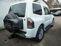 Gebraucht Mitsubishi Pajero Plus 190 PS (139 kW) 2016 Weiß SUV