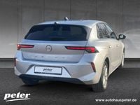 Używany Opel Astra Edition 131 KM (96 kW) 2025 Srebrny Sedan/Limuzyna