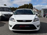 Gebraucht Ford Focus Style 125 PS (91 kW) 2008 Frostweiß Kleinwagen