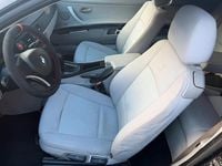 Gebraucht BMW 320 170 PS (125 kW) 2007 Blau Coupé