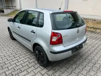 Gebraucht VW Polo 48 PS (35 kW) 2002 Silber Kleinwagen